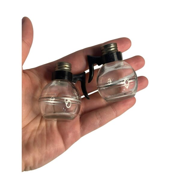 VTG Mid-Century Glass Coffee Pot Salt & Pepper Shakers – Retro Kitchen Décor, 2" - Picture 1 of 5